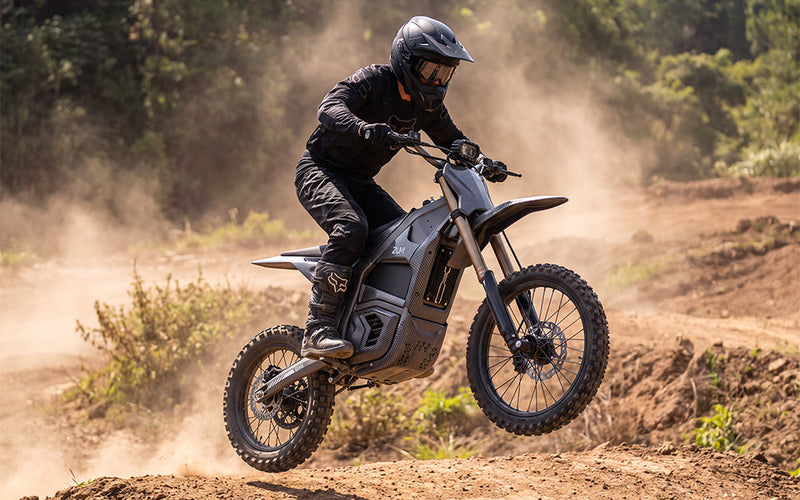 How To Choose The Right Dirt Bike: A Beginner’s Guide